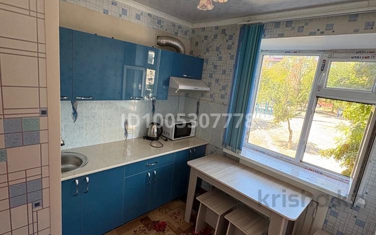 2-комнатная квартира · 48 м² · 2/5 этаж, Яссави 108а за 80 000 ₸ в Кентау — фото 2