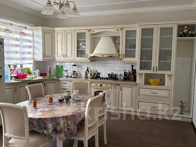 Жеке үй · 5 бөлме · 180 м² · 10 сот., мкр Жеруйык, Нарембаева 3 — Учебный центр Аджип, бағасы: 95 млн ₸ в Атырау