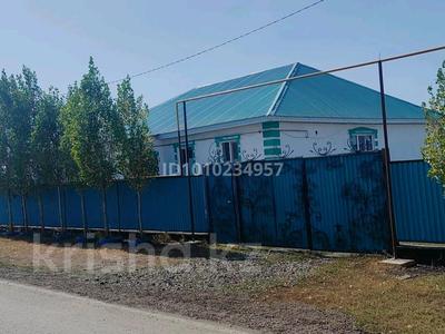 Часть дома · 4 комнаты · 170 м² · 10 сот., Каргалы 69 — Посёлок Петропавловка за 18.6 млн ₸ в Актобе