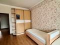 3-бөлмелі пәтер · 93 м² · 10/17 қабат, Айманова 140 — ПРОСТОРНАЯ СВЕТЛАЯ КВАРТИРА ДОМ ВО ДВОРАХ, ЛУЧШЕЕ ПРЕДЛОЖЕНИЕ !, бағасы: 90 млн ₸ в Алматы, Бостандыкский р-н — фото 15