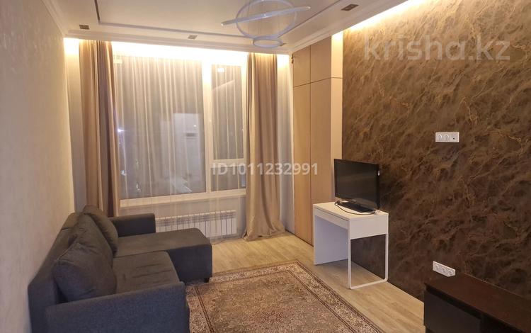 1-комнатная квартира · 39 м² · 8/12 этаж, Тауелсиздик за 260 000 ₸ в Астане, Сарайшык р-н — фото 2