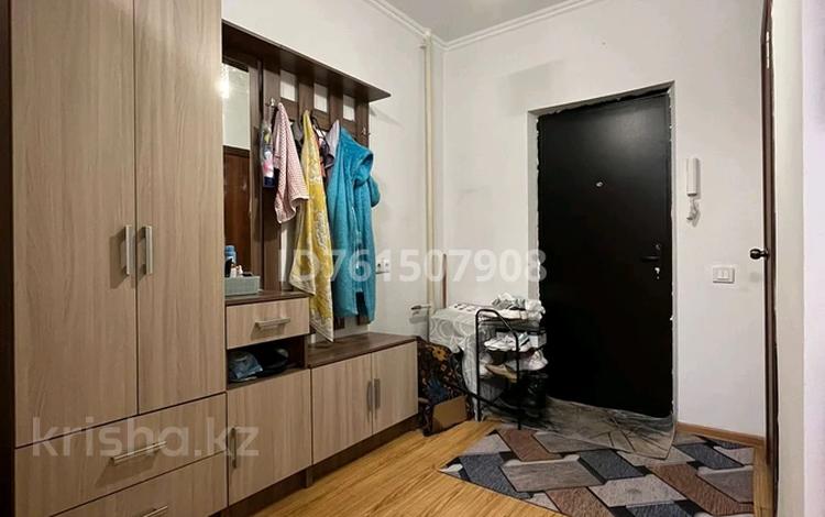1-бөлмелі пәтер · 26 м² · 3/5 қабат, мкр Кокмайса (Дорожник), Мкр Дорожник м-н Кокмайса 36/2 блок Б Кв.48, бағасы: 160 000 ₸ в Алматы, Жетысуский р-н — фото 2