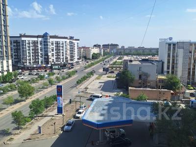 1-бөлмелі пәтер · 50 м² · 7/9 қабат, Жарбосынова 62, бағасы: 200 000 ₸ в Атырау