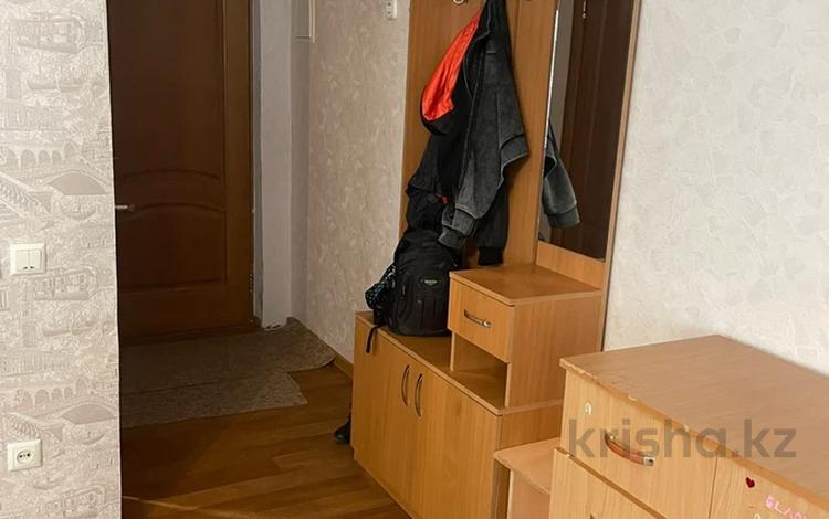 1-бөлмелі пәтер · 33 м² · 1/5 қабат, Молдагулова — Республика, бағасы: 250 000 ₸ в Астане, Сарыарка р-н — фото 6