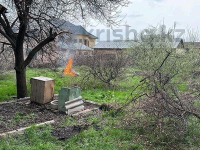 Участок 9 соток, Ул.Адалдык — Ул. Байтурсынова за 39 млн 〒 в Шымкенте, Аль-Фарабийский р-н