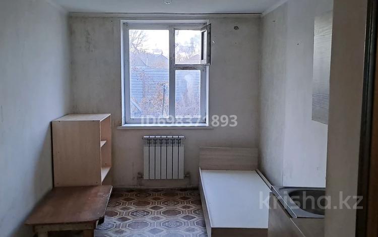 1 комната · 12 м² · 2 этаж, Алимжанова 77 — Толстой за 41 000 ₸ в Астане, р-н Байконур — фото 9