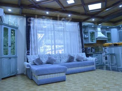 Отдельный дом · 7 комнат · 380 м² · 8 сот., Ислама Каримова 54 за 316 млн ₸ в Алматы, Алмалинский р-н