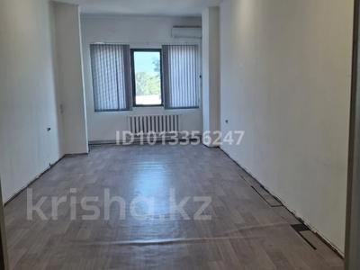 Кеңселер, қоймалар, кабинеттер және жұмыс орындары · 75 м², бағасы: 250 000 ₸ в Алматы, Жетысуский р-н