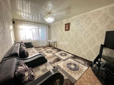 2-бөлмелі пәтер · 45 м² · 2/5 қабат, Майкудук, Майкудук, 15й микрорайон 12 — Горняк, бағасы: 11 млн 〒 в Караганде, Алихана Бокейханова р-н