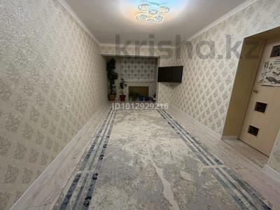 3-комнатная квартира · 70 м², 5-й мкр 27 за 150 000 ₸ в Актау