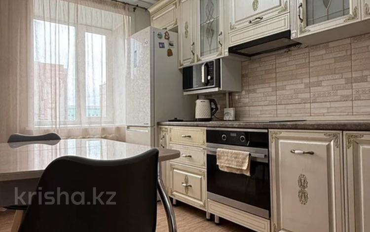 3-комнатная квартира · 62 м² · 4/5 этаж, Кабанбай батыра 46 за 17 000 ₸ в Семее — фото 11