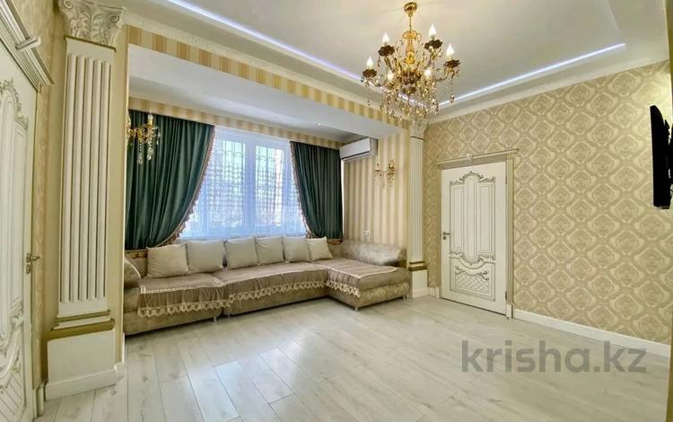 3-комнатная квартира, 90 м², 2/21 этаж, мкр Коктем-2 за 66 млн 〒 в Алматы, Бостандыкский р-н — фото 2