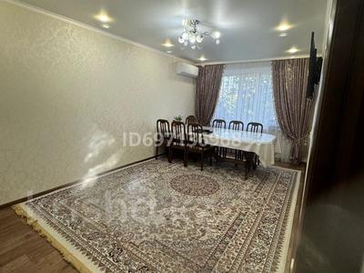 3-комнатная квартира · 67 м² · 4/9 этаж, мкр 4 4а за 27 млн ₸ в Уральске