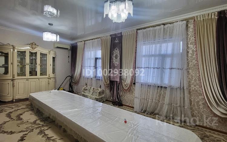 Жеке үй · 8 бөлме · 200 м² · 8 жүзд., Достық ш/а 753 — Пожарный часть, бағасы: 46 млн ₸ в Шымкенте, Абайский р-н — фото 2