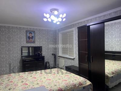 3-комнатная квартира, 63 м², 3/5 этаж, Орлова 105/2 за 25 млн 〒 в Караганде, Казыбек би р-н