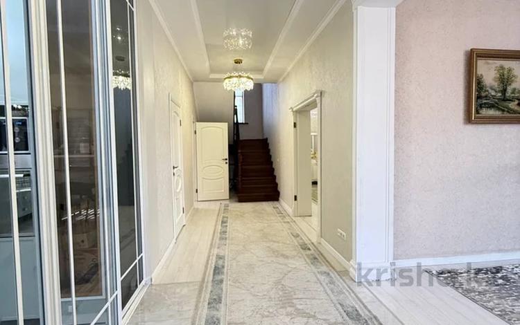 5-комнатная квартира · 220 м², Нурпейсова 200 за 245 млн ₸ в Алматы, Наурызбайский р-н — фото 2