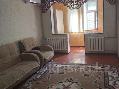 Аренда квартир в Шымкенте: 1-комнатная квартира · 32 м² · 1/5 этаж, мкр Восток 1 за 120 000 〒 1-комнатная квартира · 32 м² · 1/5 этаж, мкр Восток 1 за 120 000 〒 в Шымкенте, Аль-Фарабийский р-н