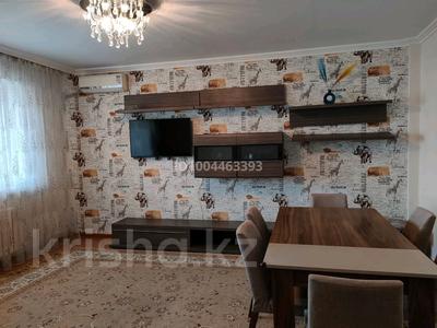 2-комнатная квартира · 75 м² · 5/5 этаж, Владимирского 21а — Ресторан Bavarius за 200 000 〒 в Атырау, мкр Авангард-4