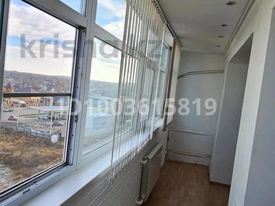 2-комнатная квартира · 53 м² · 7/9 этаж, мкр 11 101 за 17.5 млн 〒 в Актобе