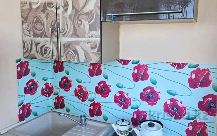 1-комнатная квартира · 34.8 м² · 8/10 этаж, мкр Аксай-3А за 19 млн ₸ в Алматы, Ауэзовский р-н — фото 2