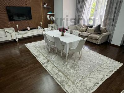 3-бөлмелі пәтер · 136 м² · 1/4 қабат, Мирас ш/а. 157, бағасы: 140 млн ₸ в Алматы, Бостандыкский р-н