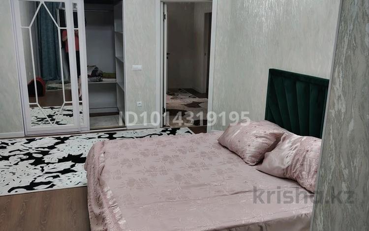 2-комнатная квартира · 84 м² · 5/10 этаж, 13-й мкр 54 за 280 000 ₸ в Актау — фото 2