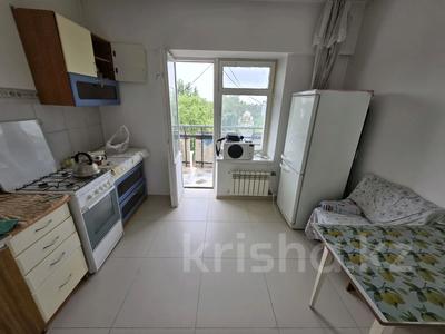 2-комнатная квартира · 55 м² · 5/5 этаж, мкр №10 15б — Шаляпина за 200 000 〒 в Алматы, Ауэзовский р-н