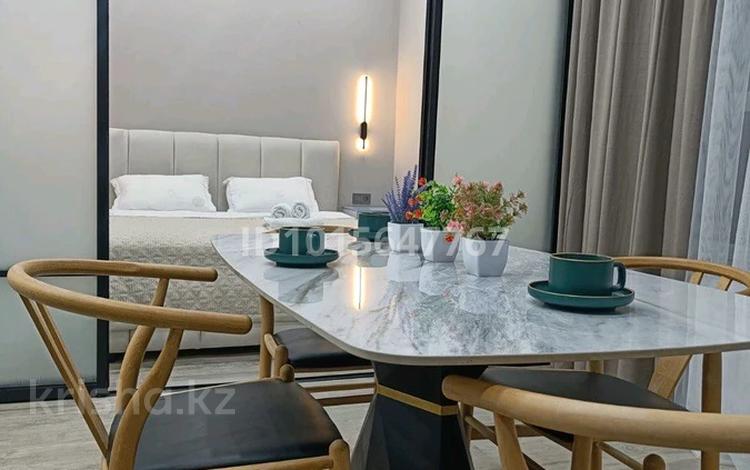 2-комнатная квартира · 48 м² · 6/13 этаж, Муратбаева 46 за 22 000 ₸ в Алматы, Алмалинский р-н — фото 2