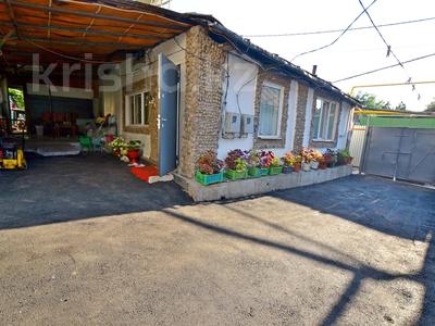 Отдельный дом · 4 комнаты · 55 м² · 10.5 сот., Барнаульская — ул Верненская за 65 млн ₸ в Алматы, Медеуский р-н