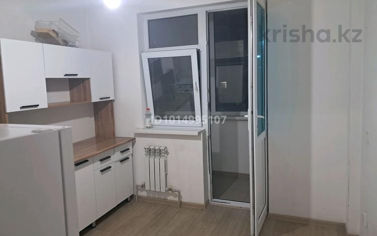 2-комнатная квартира · 62 м² · 5/9 этаж, мкр Туран-2 10 за 120 000 ₸ в Шымкенте, Каратауский р-н — фото 2