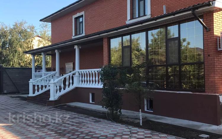 Отдельный дом · 8 комнат · 350 м² · 8 сот., Чубары — проспект Кабанбай батыра за 200 млн ₸ в Астане, Есильский р-н — фото 35