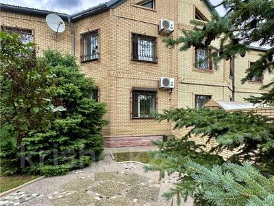 Үйдің бір бөлігі · 9 бөлме · 367 м² · 6 сот., мкр Михайловка , Крылова, бағасы: 140 млн 〒 в Караганде, Казыбек би р-н