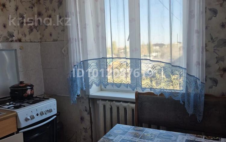 3-бөлмелі пәтер · 60 м² · 4/5 қабат, ул. Агыбая-батыра 56, бағасы: 15 млн ₸ в  — фото 24