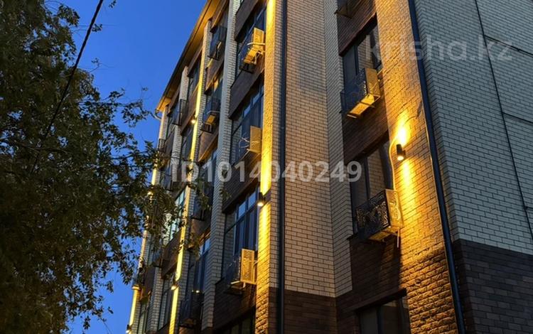3-комнатная квартира · 105 м² · 5/5 этаж, Айтиева 110 за 55 млн ₸ в Уральске — фото 2