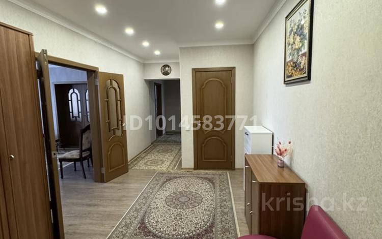 3-комнатная квартира · 124.4 м² · 6/10 этаж, Касыма Аманжолова 32/1 за 59 млн ₸ в Астане, Сарайшык р-н — фото 2