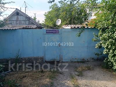 Жеке үй · 4 бөлме · 100 м² · 6 жүзд., Отеген батыра 21 — Сахзавод, бағасы: 12.5 млн ₸ в Таразе