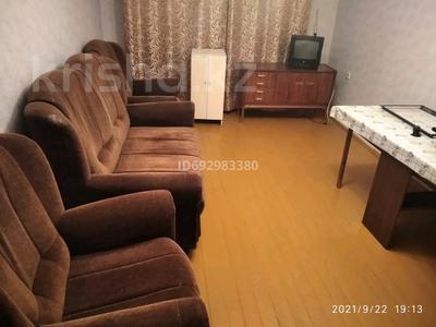 3-комнатная квартира, 64 м², 2/5 этаж, Олжабай Батыра 19 за 17.5 млн 〒 в Павлодаре