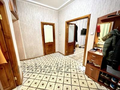 3-комнатная квартира, 72.5 м², 2/3 этаж, ул. Победы за 17 млн 〒 в Темиртау