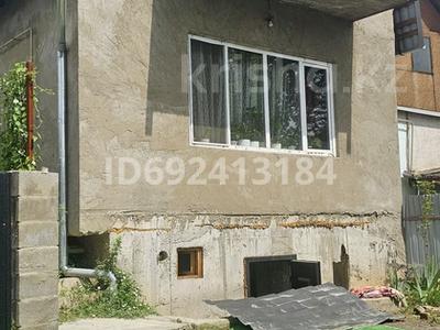 Отдельный дом · 4 комнаты · 160 м² · 3 сот., Бурундайская 68 — Школа 50 за 42 млн ₸ в Алматы, Турксибский р-н