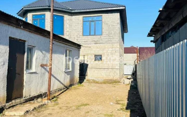 Часть дома · 6 комнат · 200 м² · 5 сот., мкр. Зачаганск пгт, Султан бейбарыс 31/1 за 40 млн ₸ в Уральске — фото 2