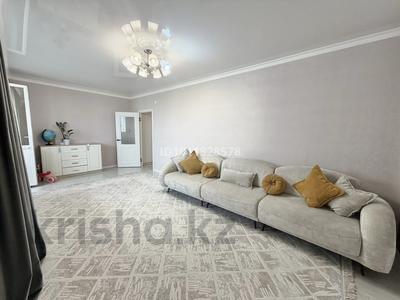 2-бөлмелі пәтер · 68.3 м² · 9/12 қабат, Садвакасова 35, бағасы: 53 млн ₸ в Алматы, Ауэзовский р-н
