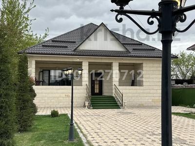 Отдельный дом · 5 комнат · 170 м² · 8 сот., Абая 13а за 70 млн 〒 в 