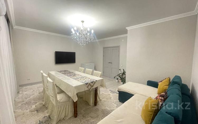 2-комнатная квартира · 63 м² · 5/14 этаж, Акмешит 11 за 36.9 млн ₸ в Астане, Есильский р-н — фото 3