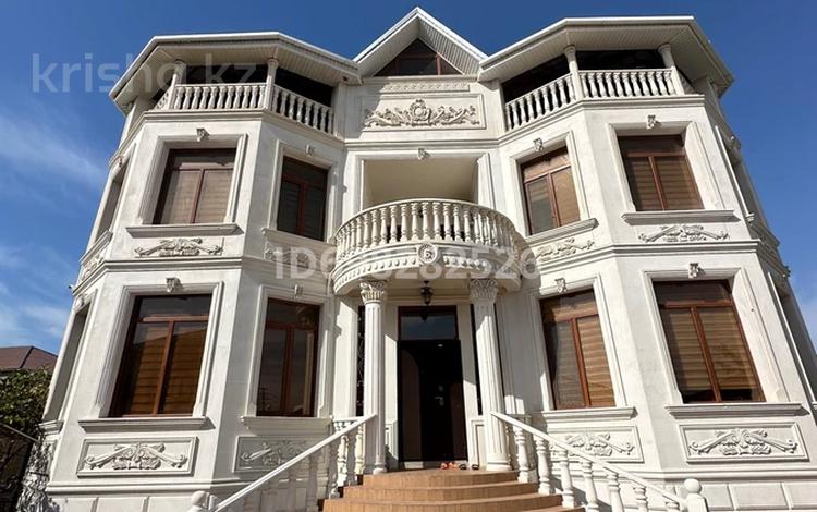 Отдельный дом · 13 комнат · 882 м² · 7 сот., Акжелкен, Самал 17 за 160 млн 〒 в Актау — фото 2