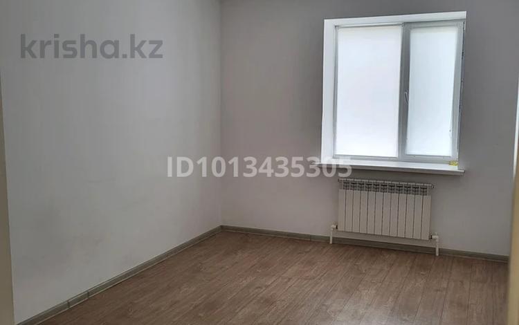 1-комнатная квартира · 42.5 м² · 1/5 этаж, Бокенбай батыр 157 — Аэропорт за 15.5 млн ₸ в Актобе, квартал Авиатор-2 — фото 2