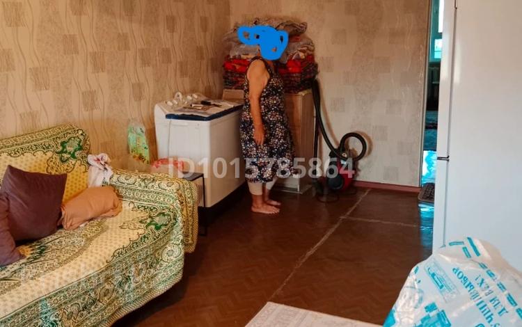 2-комнатная квартира · 48 м² · 5/5 этаж, 5 мкр 11 — Напротив школы №24 за 12 млн ₸ в Атырау, мкр Привокзальный-5 — фото 2