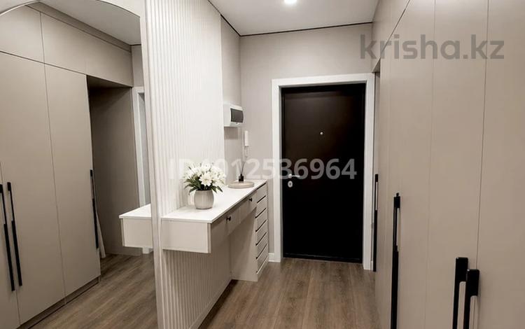 2-бөлмелі пәтер · 74 м² · 7/9 қабат, мкр Шугыла, Мкр. Шугыла 340/4 к13, бағасы: 50 млн ₸ в Алматы, Наурызбайский р-н — фото 2