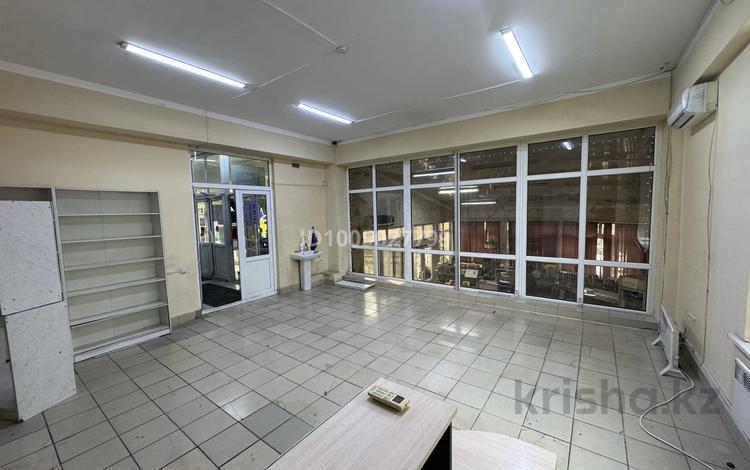 Офисы, магазины и бутики, образование, студии · 36 м² за 396 000 ₸ в Алматы, Ауэзовский р-н — фото 5