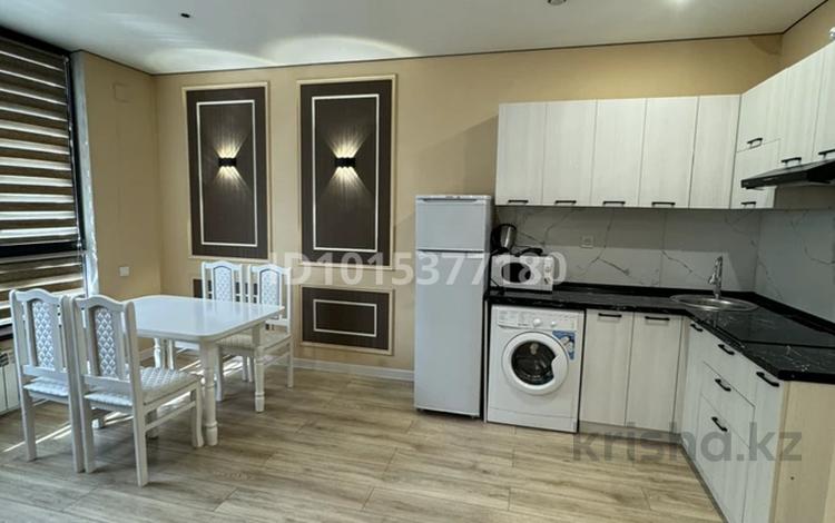 2-комнатная квартира · 42 м² · 3/6 этаж, мкр Улжан-1, Жалайыр 44 к1 за 260 000 ₸ в Алматы, Алатауский р-н — фото 2