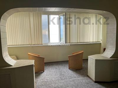 Пәтерлер в Мангистауской обл.: 3-бөлмелі пәтер · 97 м² · 5/5 қабат, 5-й мкр 29, бағасы: 180 000 〒 3-бөлмелі пәтер · 97 м² · 5/5 қабат, 5-й мкр 29, бағасы: 180 000 〒 в Актау